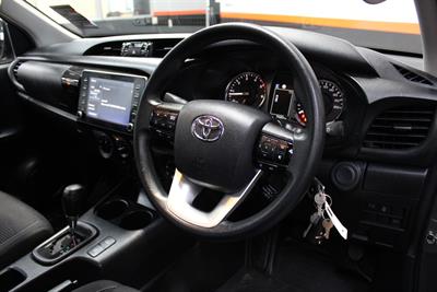 2021 Toyota Hilux - Thumbnail