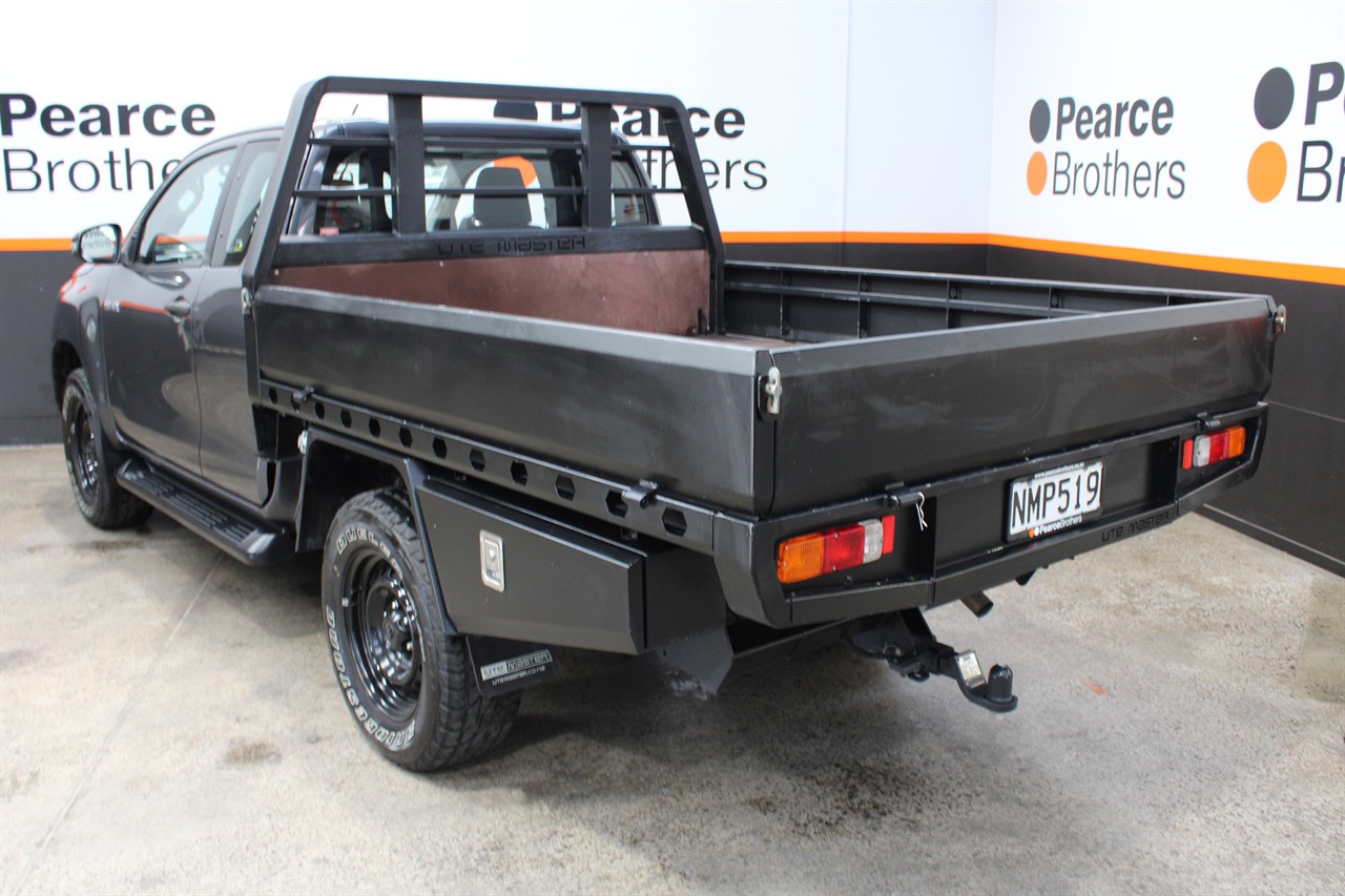2021 Toyota Hilux