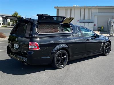 2015 Holden Commodore - Thumbnail