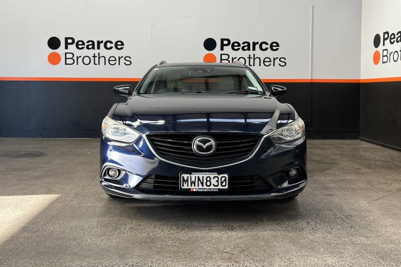 2014 Mazda Atenza