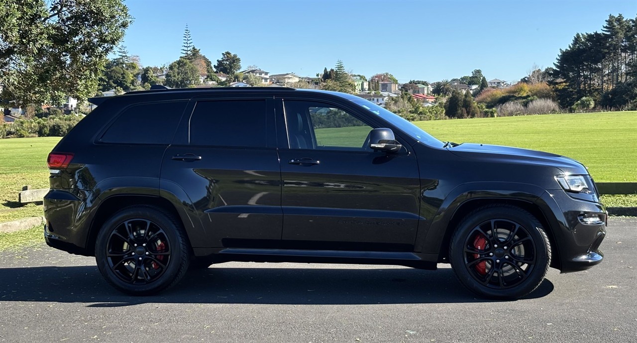 2015 Jeep GRAND CHEROKEE