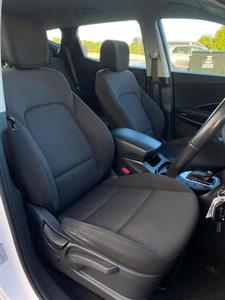 2019 Hyundai SANTA FE - Thumbnail
