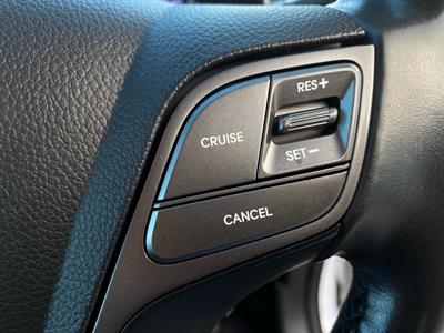2019 Hyundai SANTA FE - Thumbnail