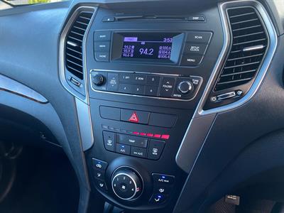 2019 Hyundai SANTA FE - Thumbnail