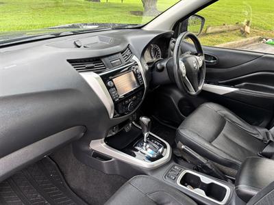 2016 Nissan Navara - Thumbnail