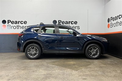 2017 Mazda CX-5 - Thumbnail