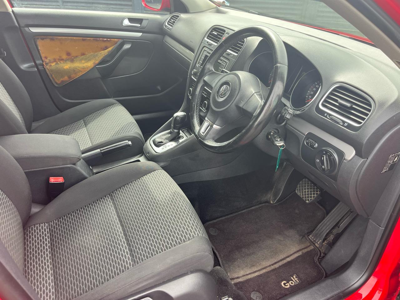 2011 Volkswagen GOLF