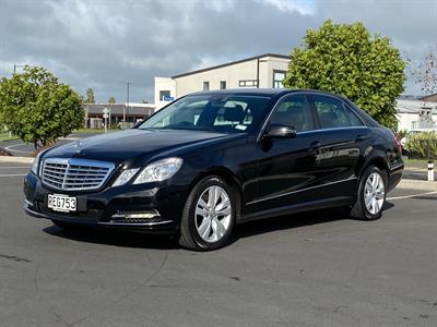 2011 Mercedes-Benz E 350 - Thumbnail