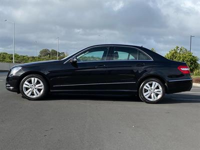 2011 Mercedes-Benz E 350 - Thumbnail