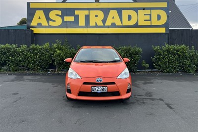 2012 Toyota Aqua - Thumbnail