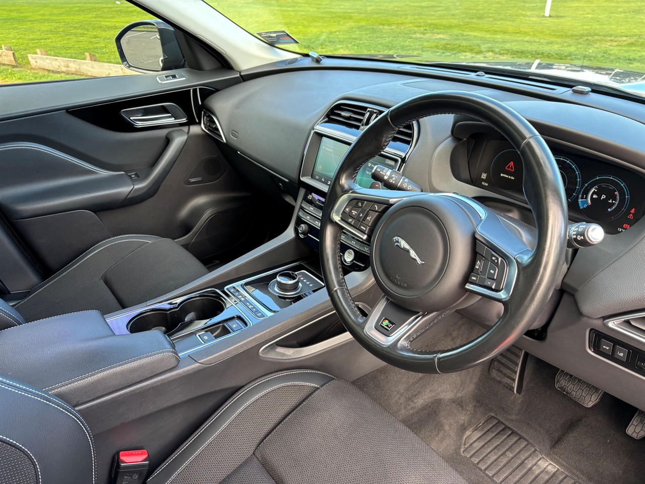 2017 Jaguar F-Pace