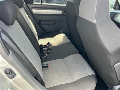 2009 Suzuki Swift - Thumbnail