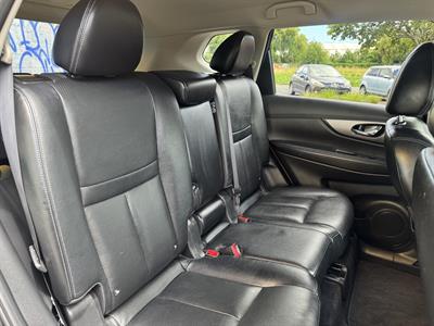 2015 Nissan X-Trail - Thumbnail