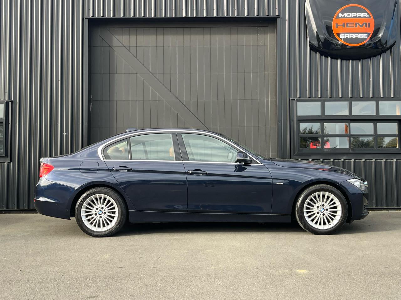 2014 BMW 320I