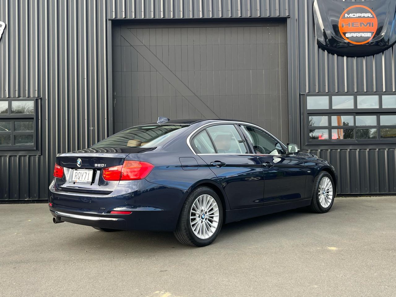 2014 BMW 320I