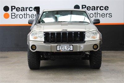 2007 Jeep Grand Cherokee - Thumbnail