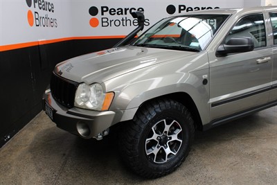 2007 Jeep Grand Cherokee - Thumbnail
