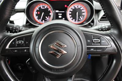 2020 Suzuki Swift - Thumbnail