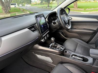 2023 Renault Arkana - Thumbnail