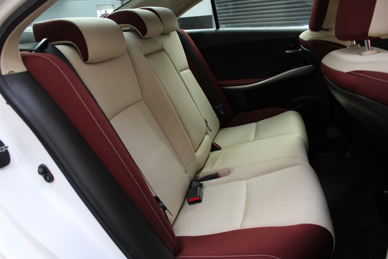 2013 Toyota Sai