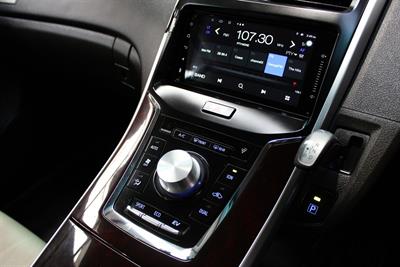 2013 Toyota Sai - Thumbnail