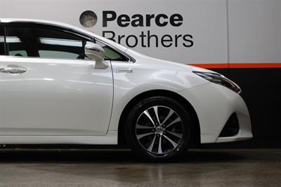 2013 Toyota Sai - Thumbnail