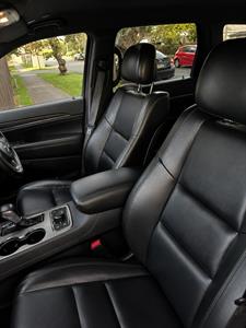 2021 Jeep GRAND CHEROKEE - Thumbnail