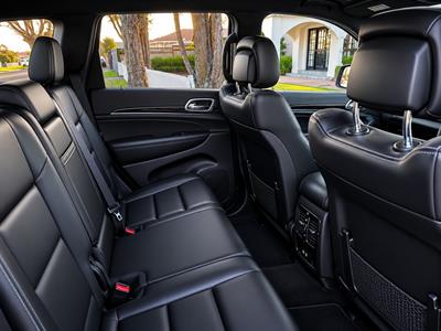 2021 Jeep GRAND CHEROKEE - Thumbnail