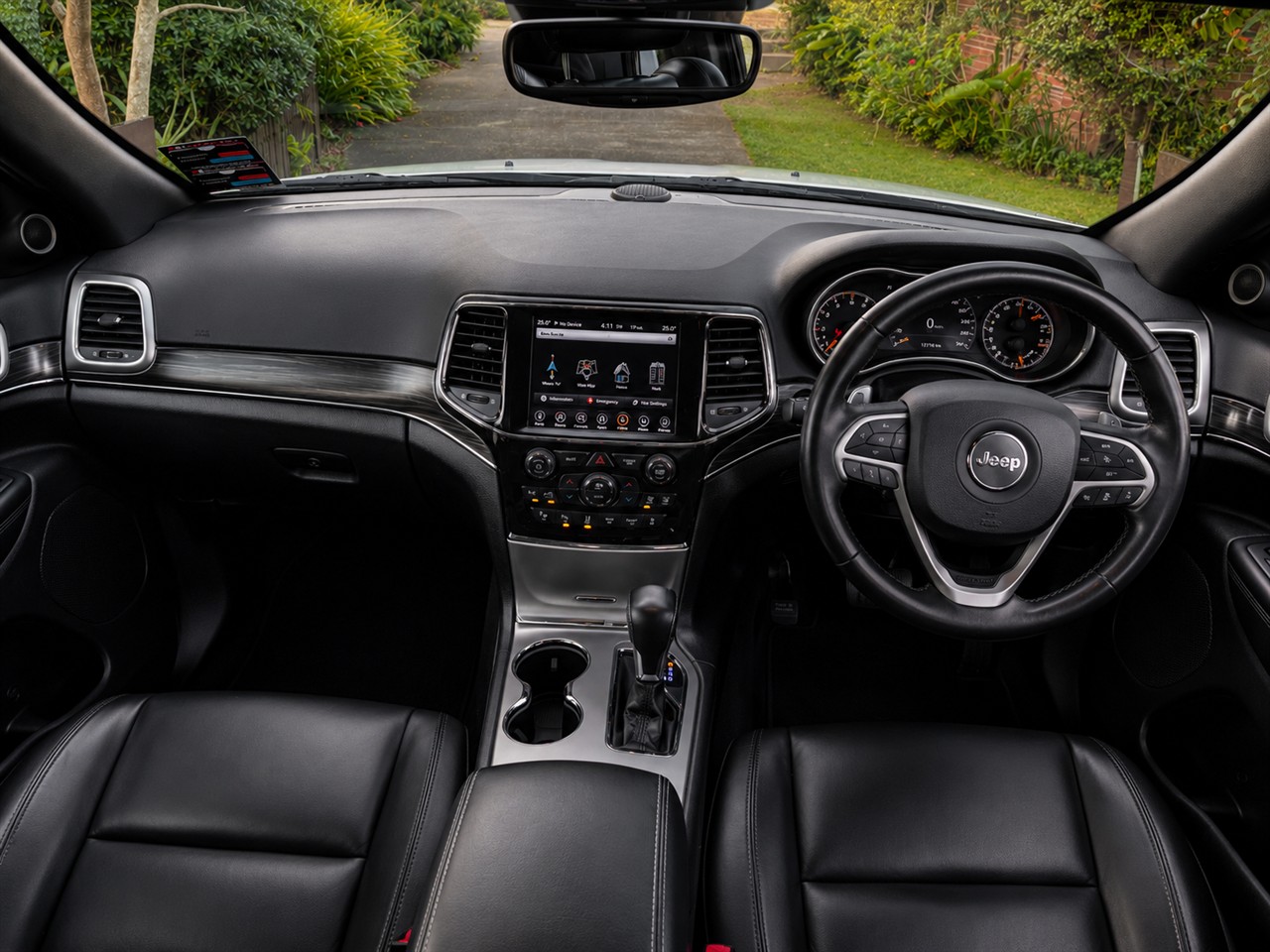 2021 Jeep GRAND CHEROKEE