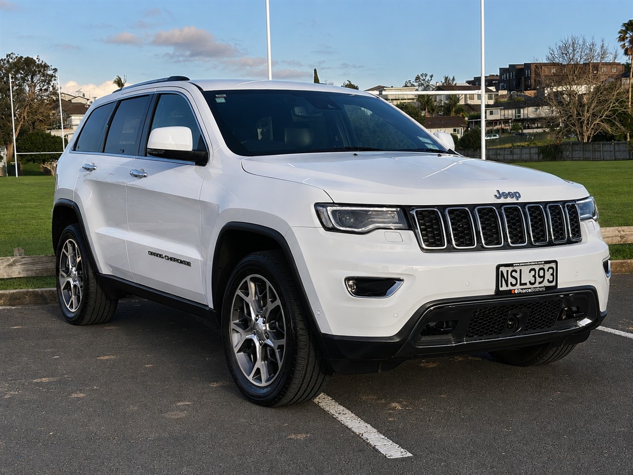 2021 Jeep GRAND CHEROKEE
