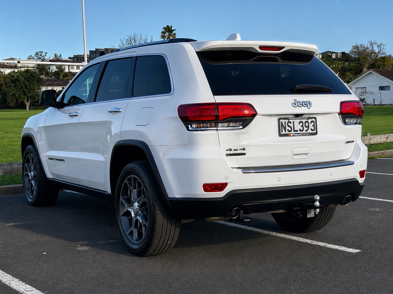 2021 Jeep GRAND CHEROKEE
