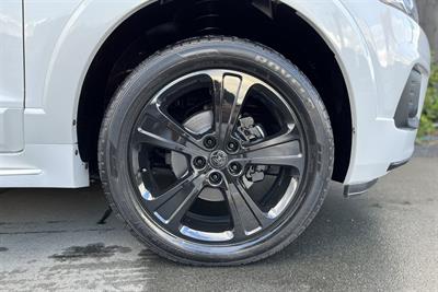 2018 Holden Captiva - Thumbnail