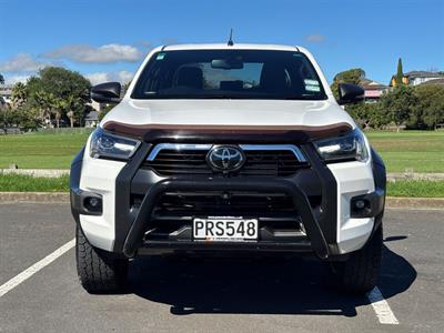 2023 Toyota Hilux - Thumbnail
