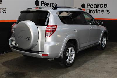 2009 Toyota RAV4 - Thumbnail