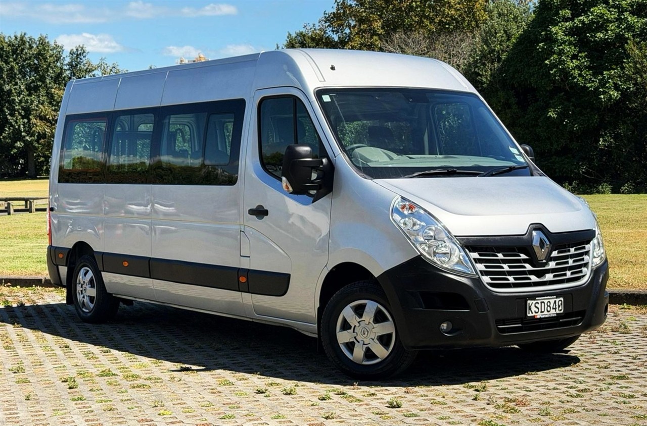 2017 Renault Master