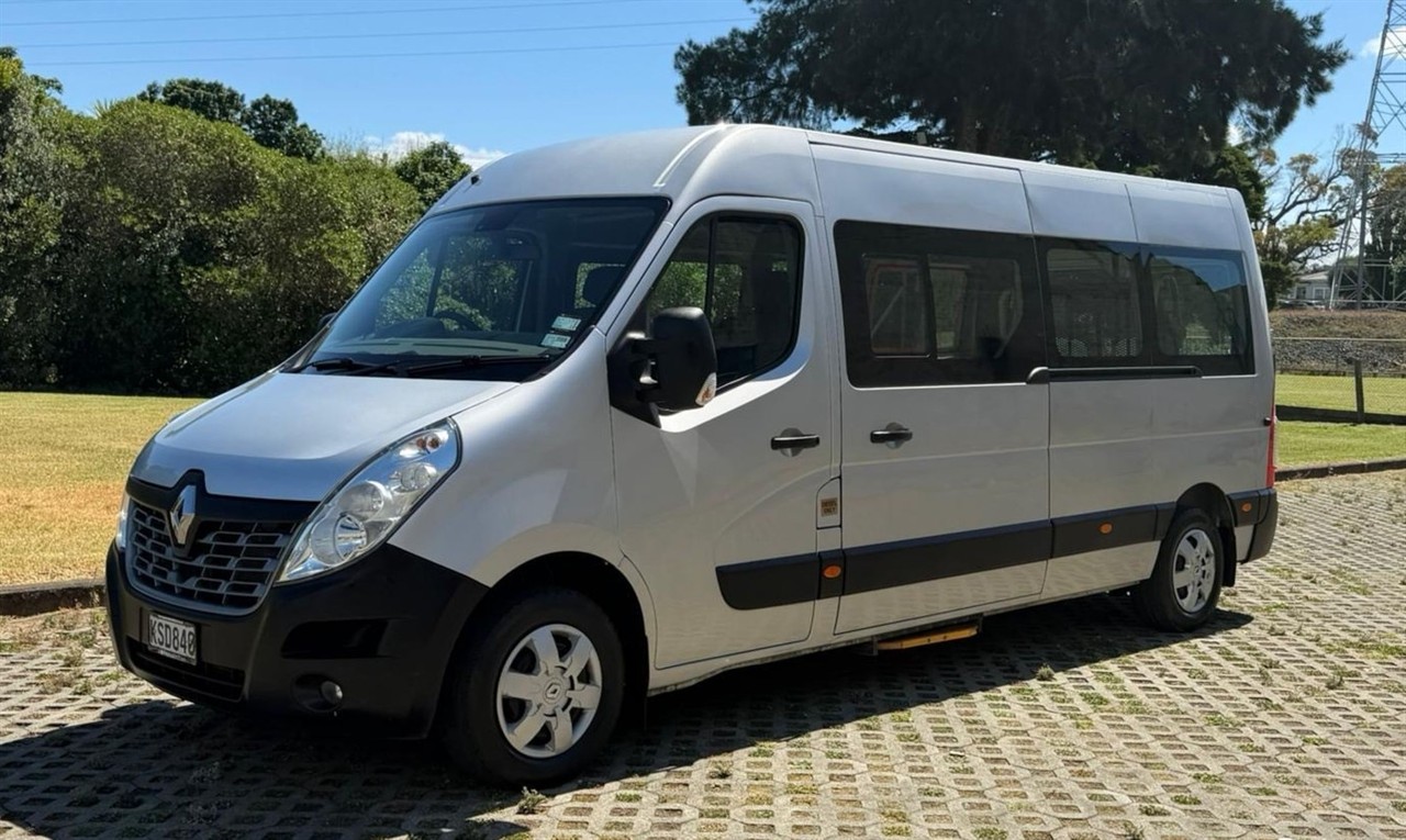 2017 Renault Master