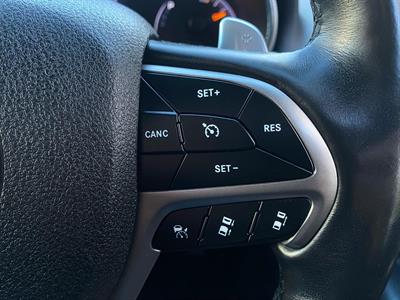 2019 Jeep GRAND CHEROKEE - Thumbnail
