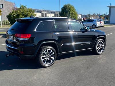 2019 Jeep GRAND CHEROKEE - Thumbnail
