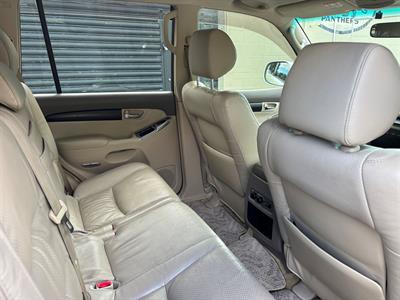 2007 Toyota Landcruiser Prado - Thumbnail