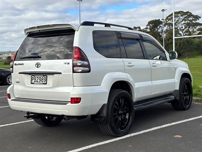 2007 Toyota Landcruiser Prado - Thumbnail