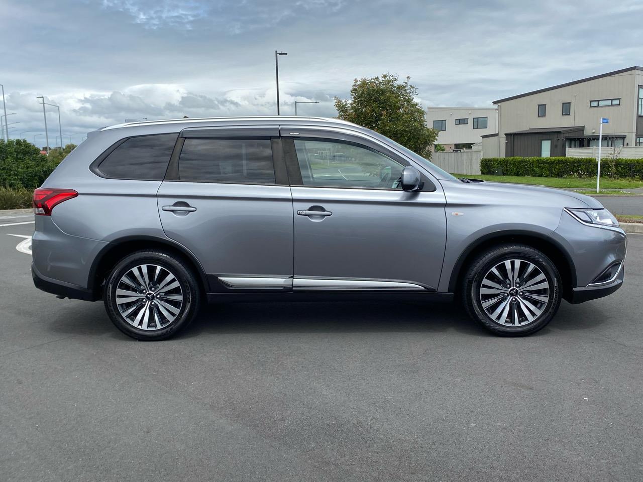 2020 Mitsubishi Outlander