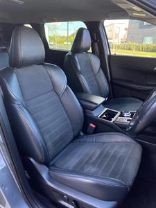 2022 Mitsubishi Outlander - Thumbnail