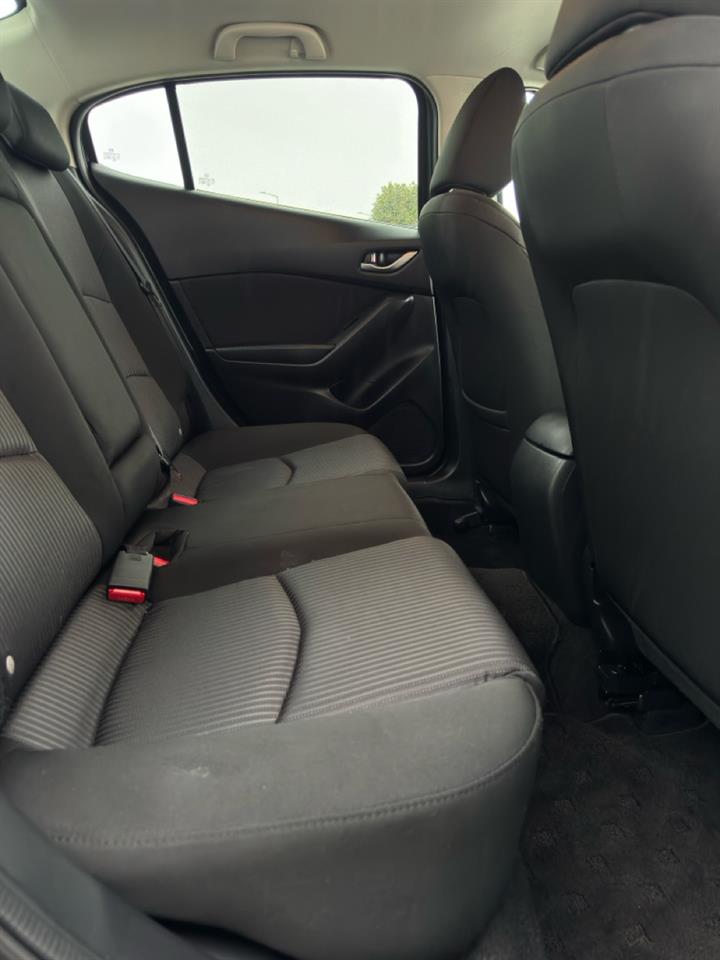 2014 Mazda Axela