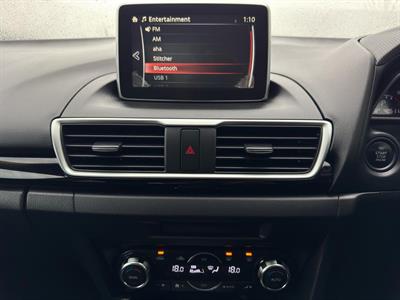 2014 Mazda Axela - Thumbnail
