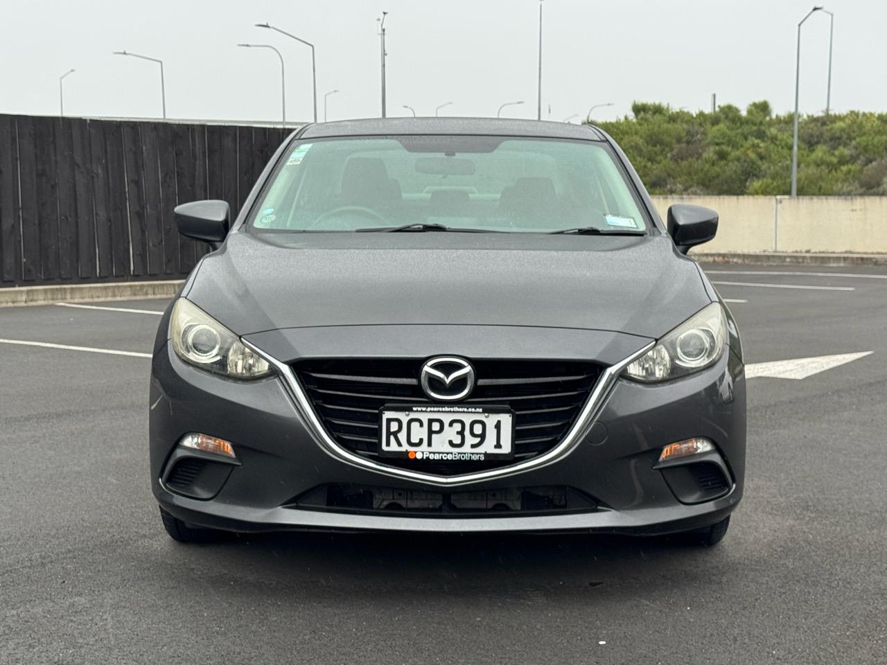 2014 Mazda Axela