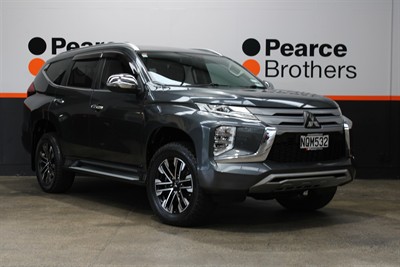 2020 Mitsubishi Pajero
