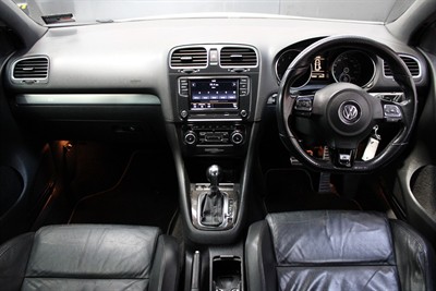 2010 Volkswagen GOLF - Thumbnail