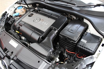 2010 Volkswagen GOLF - Thumbnail