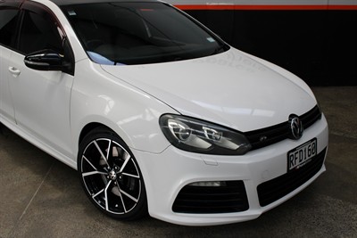 2010 Volkswagen GOLF - Thumbnail