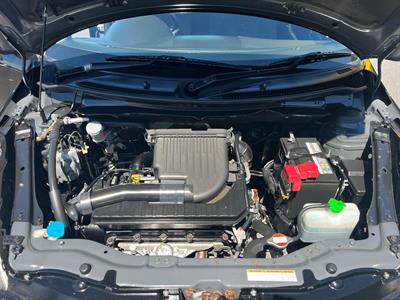 2011 Suzuki Swift - Thumbnail